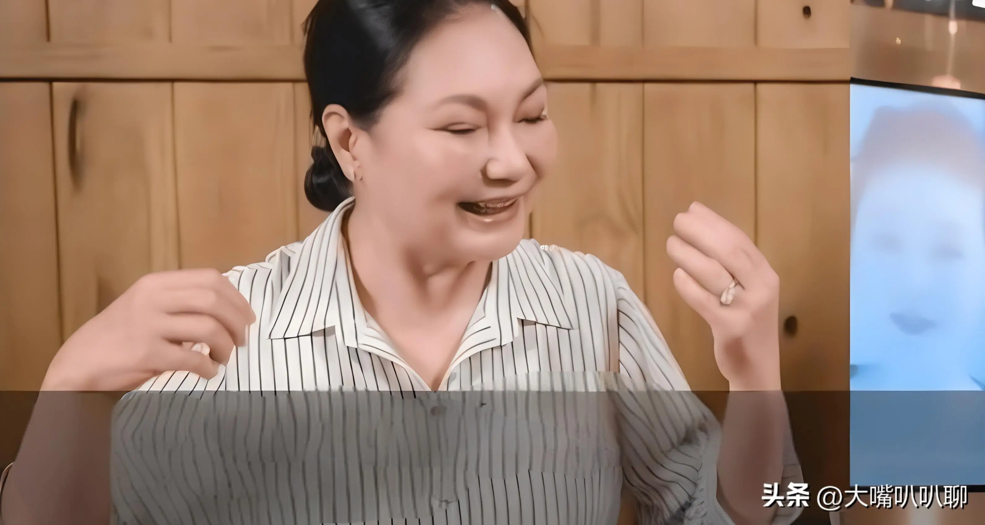 大S黑历史曝光_大S澄清声明分析_明星如何不被挖出小时候黑料呢,